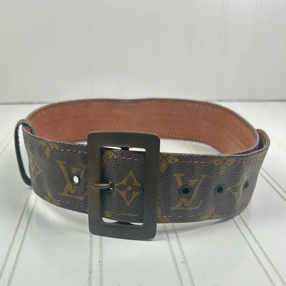 Louis Vuitton Brown Monogram Belt - Picture 6 of 10